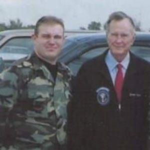 Meet your Posher, Sindie